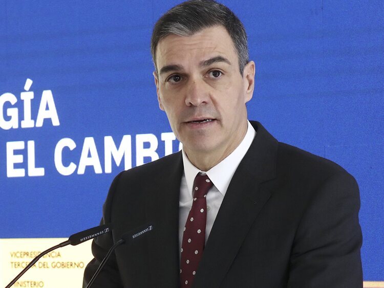 Pedro Sánchez continúa al frente del Gobierno: "Sigo con más fuerza si cabe"