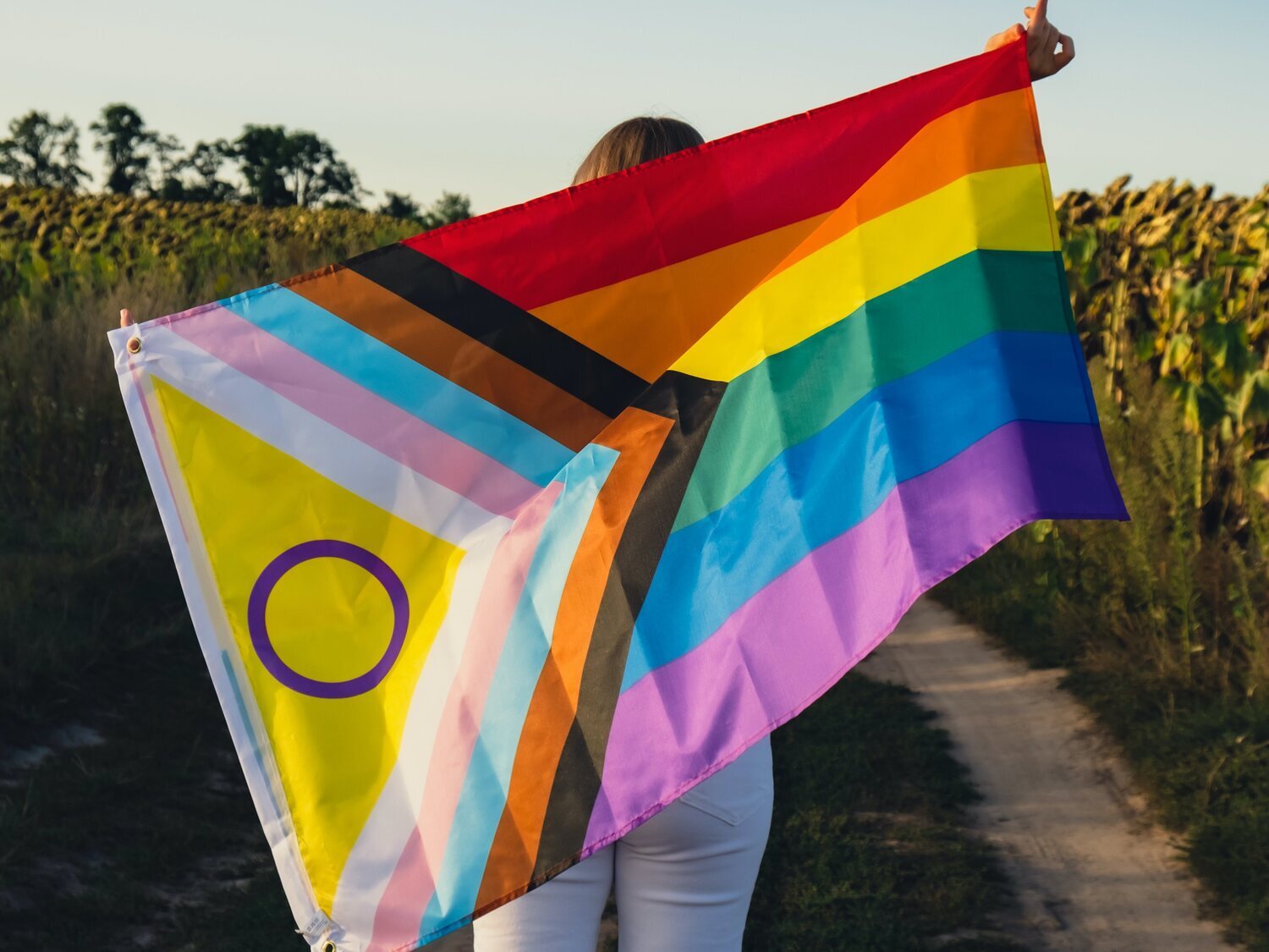 La falta de visibilidad LGTBI+ en el trabajo limita derechos laborales y oportunidades de promoción