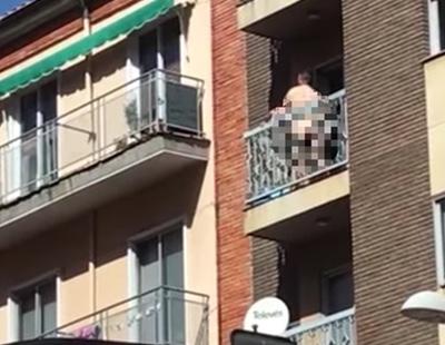 Pillada una pareja teniendo sexo en el balcón a pleno luz del día en Salamanca