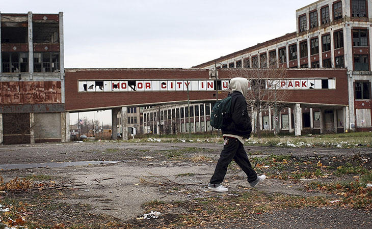 Detroit mantiene una de las tasas de criminalidad más altas de los Estados Unidos. También, una de las más altas de desigualdad y pobreza