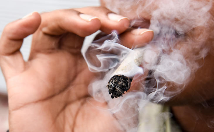 Se debe revisar la educación que reciben los niños sobre las drogas