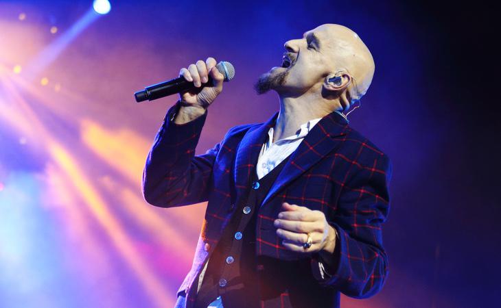 El vocalista y compositor, Tim Booth