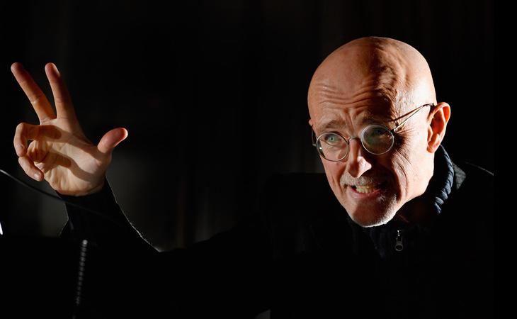 El cirujano Sergio Canavero asegura que la intervención no plantea ningún problema ético