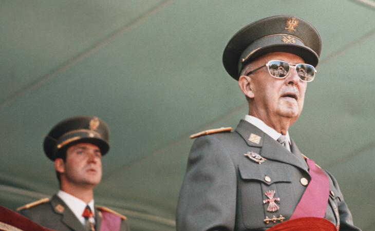 La Fundación Francisco Franco tiene como 'objetivo prioritario la difusión de la memoria y obra' del dictador