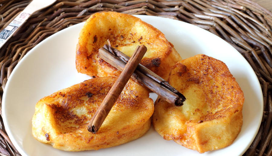 ¿Habrá algo más rico que un plato de torrijas?