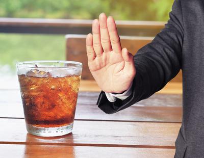 Las bebidas 'light' triplican el riesgo de demencia y derrames cerebrales