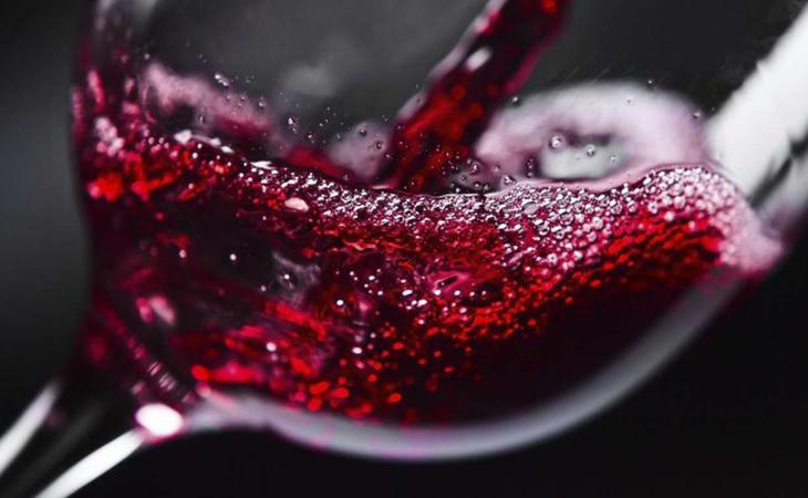 Una sola copa de vino puede tener una especial incidencia en el desarrollo del cáncer