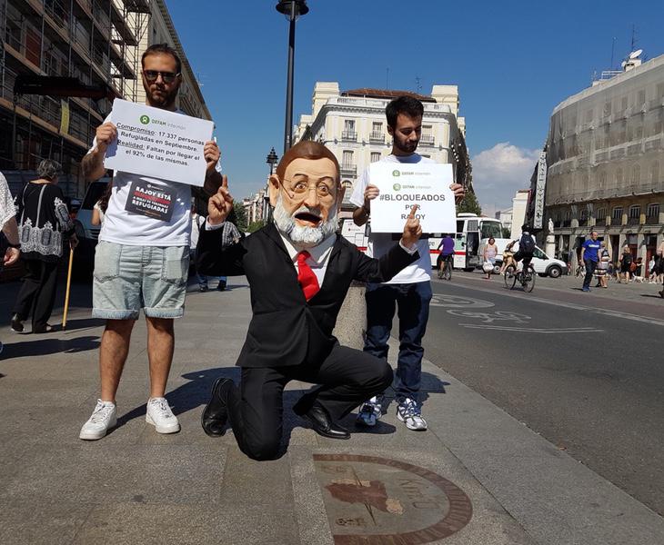 Rajoy recorrerá España con una cabeza de considerables proporciones