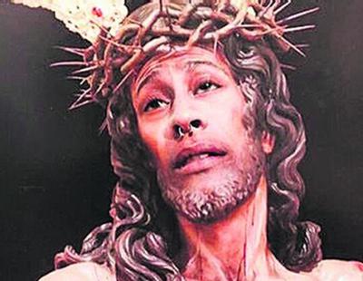 Un hombre podría ir a la cárcel por sustituir su cara por la de Cristo y subirlo a Instagram