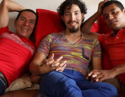 Tres hombres se casan entre sí en Colombia