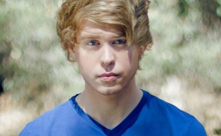 Austin Jones ha sido detenido por producción de material pornográfico con menores