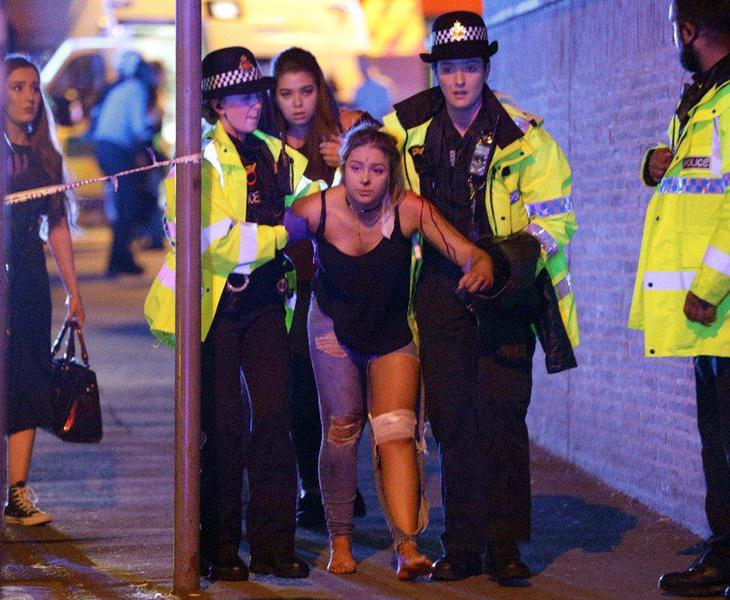 El atentado de Manchester durante un concierto de Ariana Grande dejó 22 muertos y 59 heridos