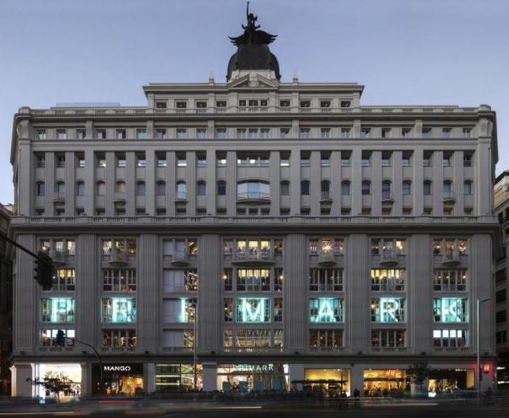 Fachada de la flagship de Primark en la Gran Vía de Madrid