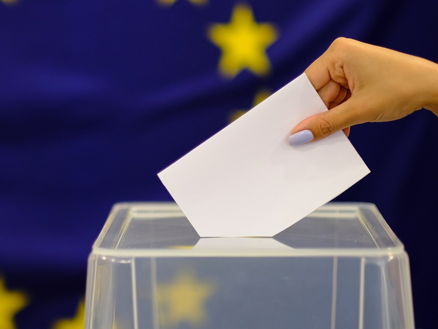 Encuestas para elecciones europeas del 9-J: PP lidera, seguido por PSOE, y VOX como tercera fuerza