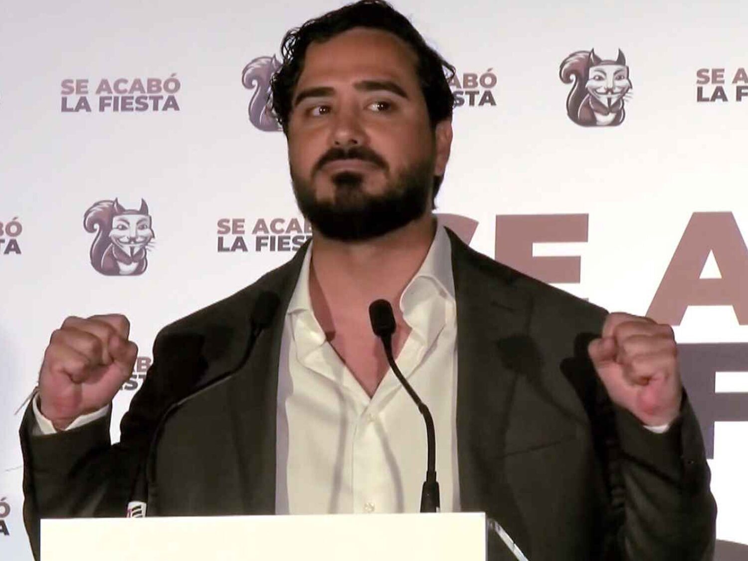 Quiénes son los otros dos eurodiputados que van con Alvise Pérez en 'Se Acabó La Fiesta'