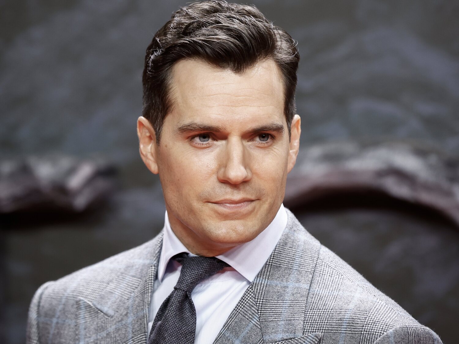 Las escenas más sexuales y calientes de Henry Cavill