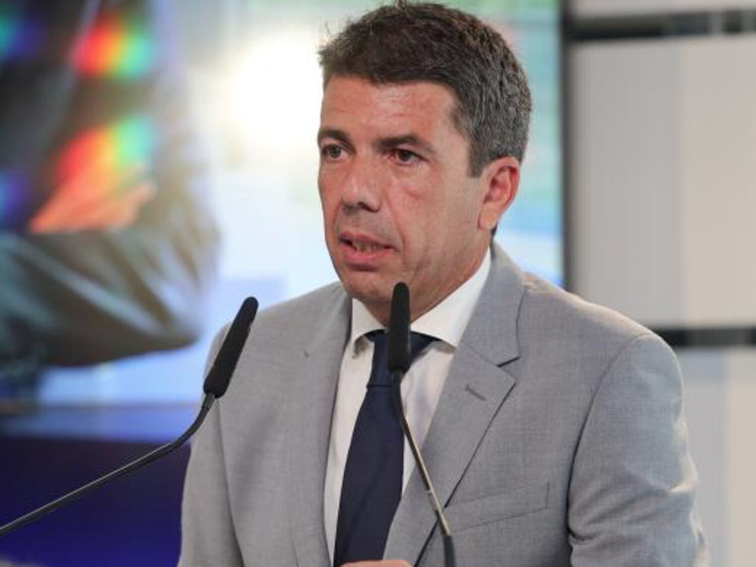 Carlos Mazón comía con Maribel Vilaplana para presidir À Punt y llegó 2 horas tarde a la reunión de la DANA
