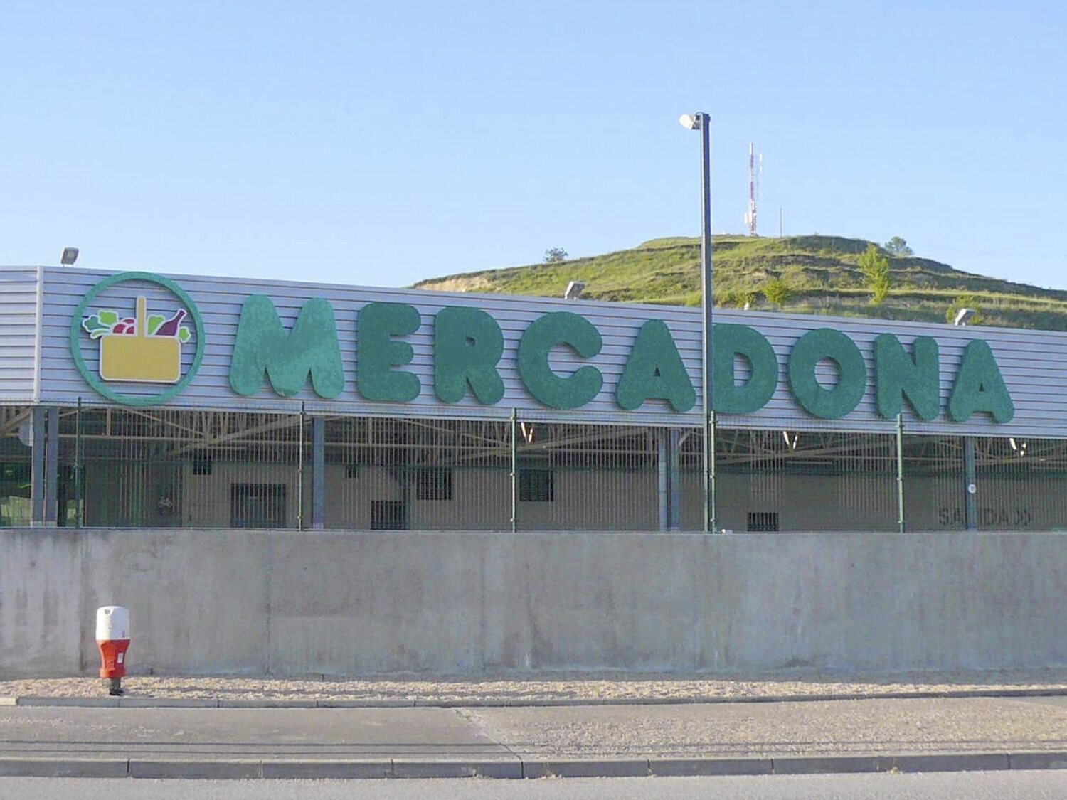Mercadona recupera estos míticos productos en sus supermercados en abril de 2025