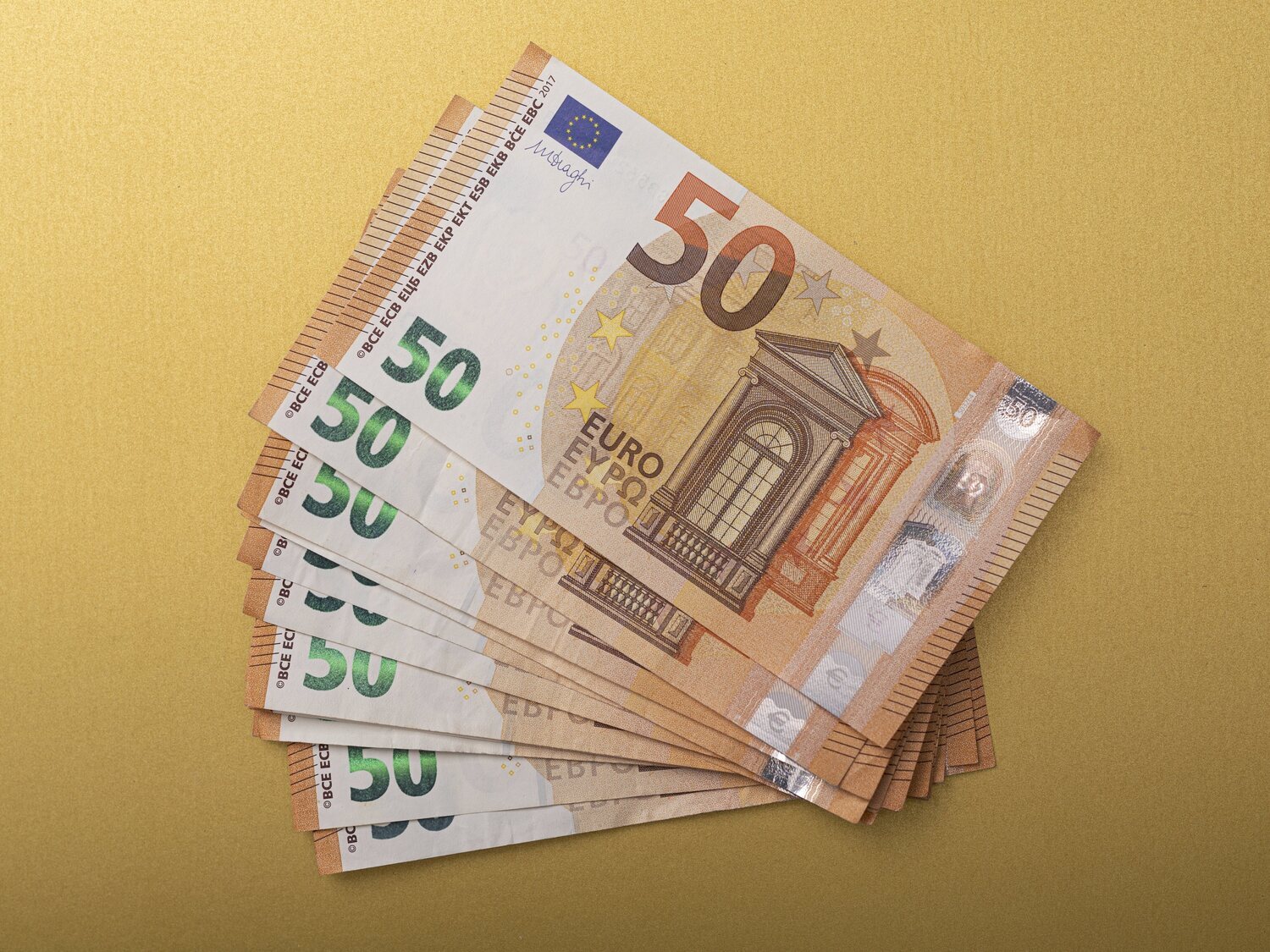 Adiós a los billetes de 50 euros en España: pasos para cambiarlos