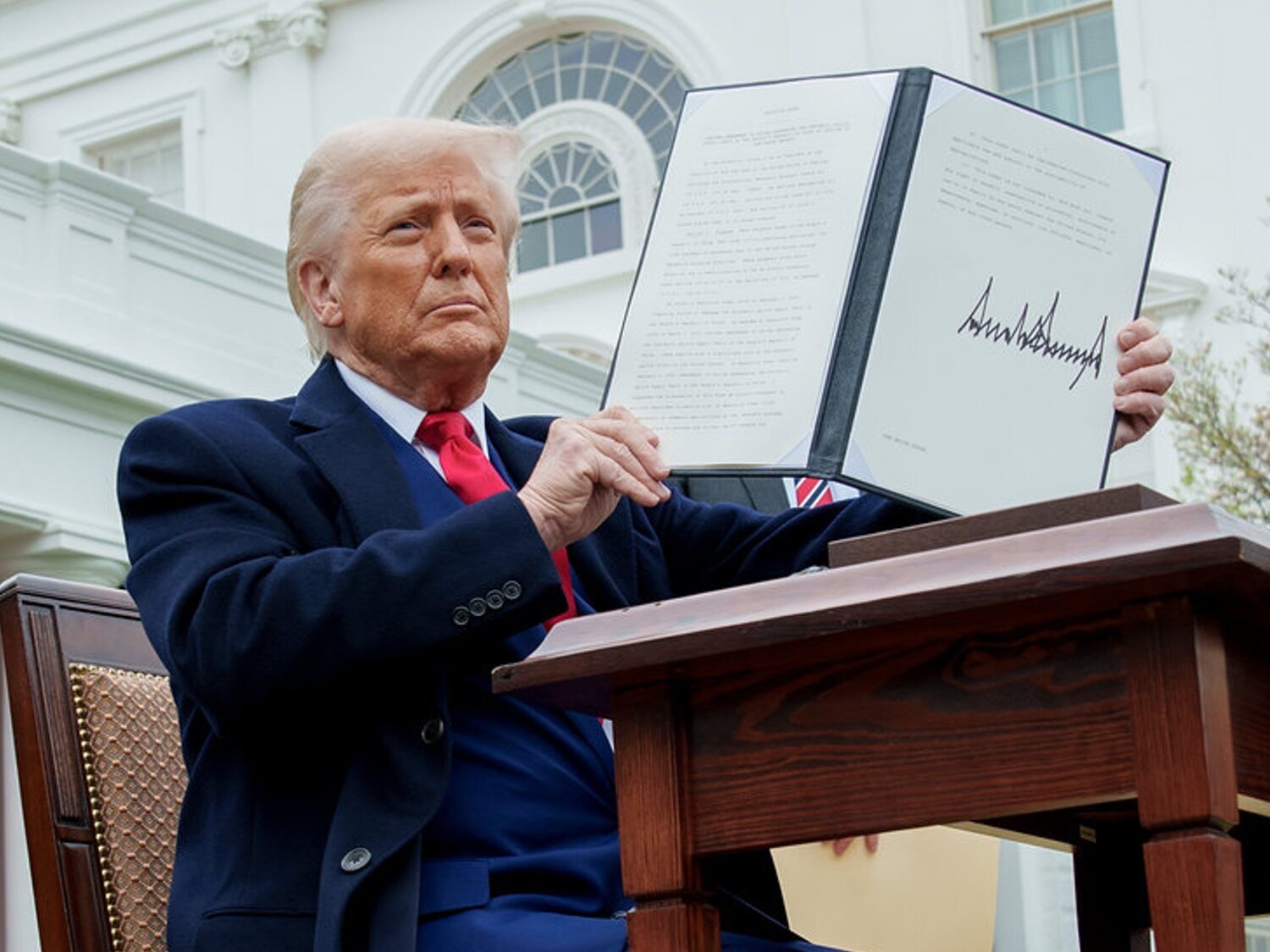 Trump impone nuevos aranceles: sin tasas a Rusia pero sí a Ucrania