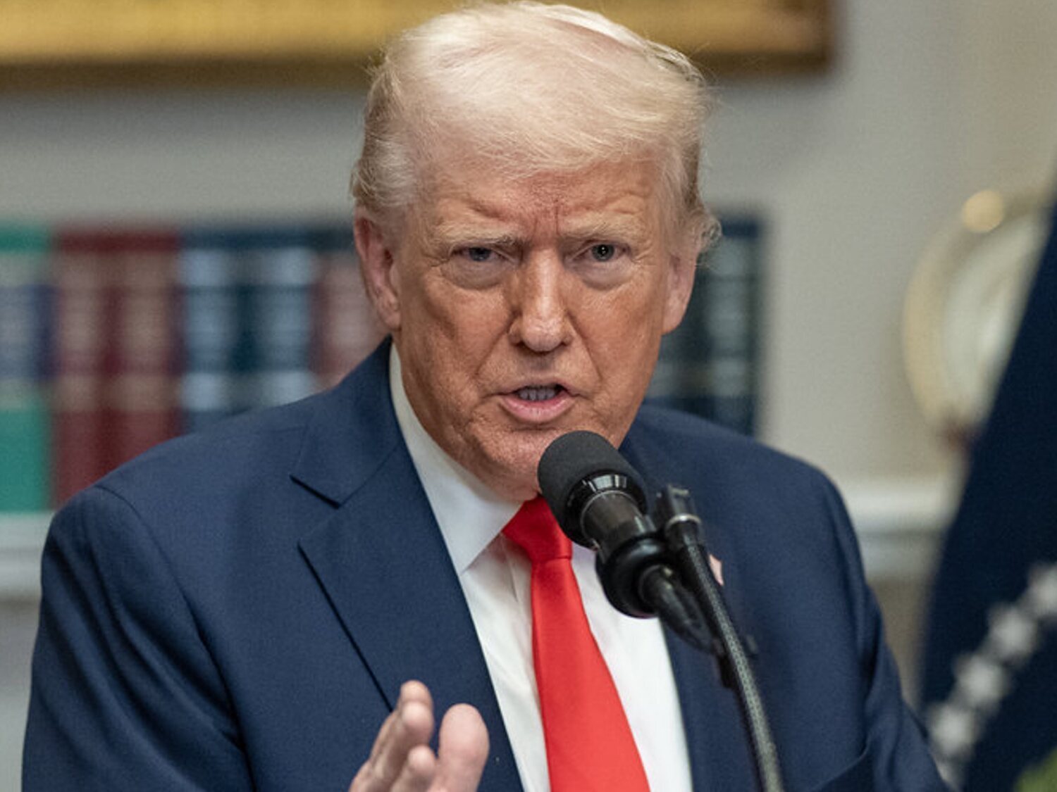 Los aranceles de Trump ya se hacen notar: el euro se dispara y el dólar se deprecia