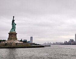 Quiénes son los españoles muertos en un accidente de helicóptero en Nueva York