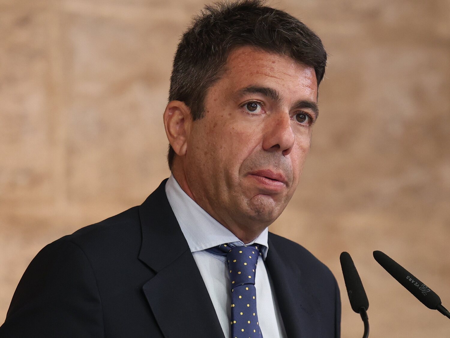 Mazón estuvo ilocalizable en plena DANA mientras Emergencias intentaba contactar con él