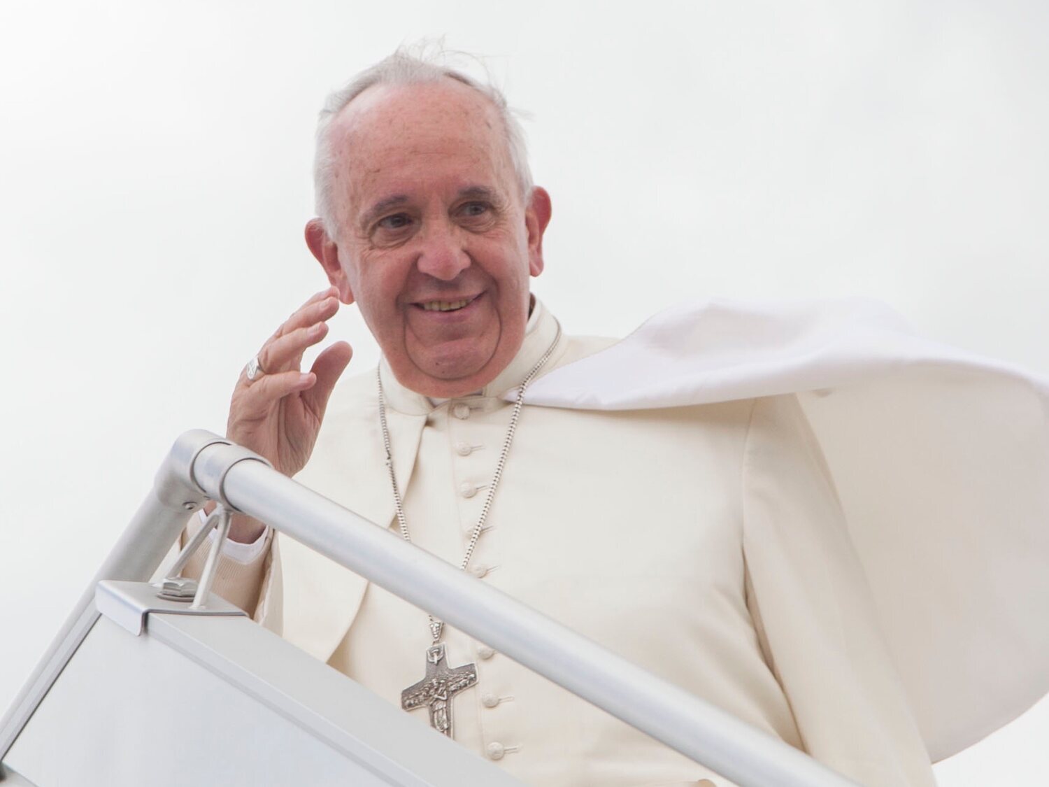Quién manda en la Iglesia: el actual líder del Vaticano tras la muerte del Papa Francisco