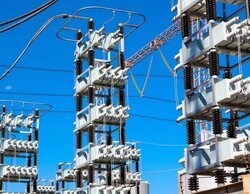 "La codicia de las grandes eléctricas": revelan el posible origen del apagón en España