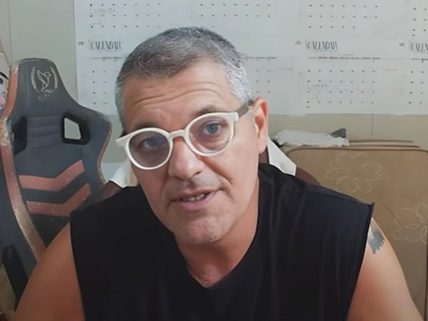 Frank Cuesta niega ahora que su vida sea una mentira y dice que tuvo que leer un "guion"