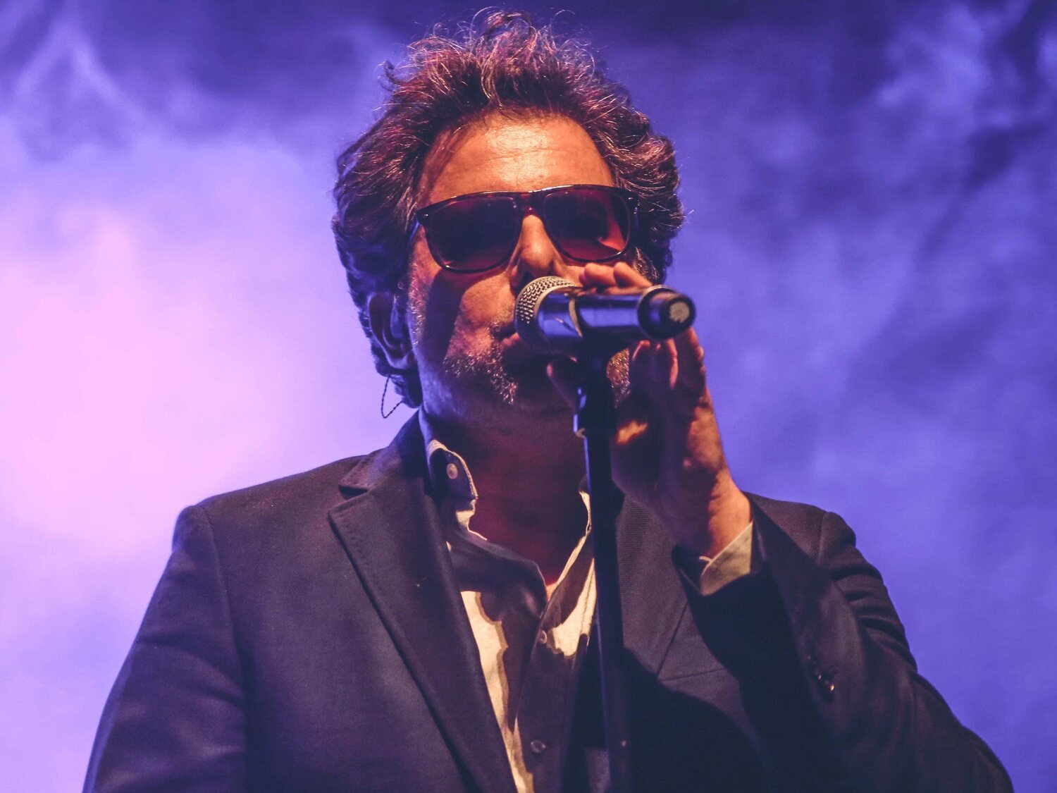 Andrés Calamaro planta a su público en Colombia: abuchearon su discurso por los toros
