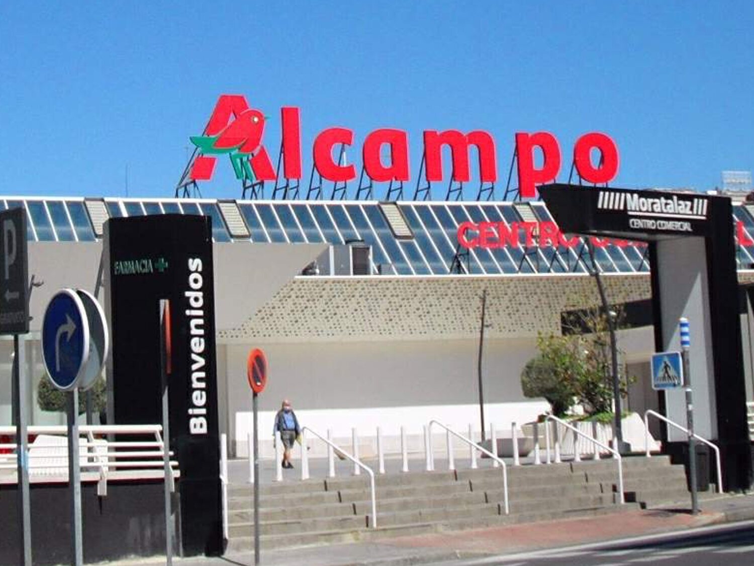 Adiós Alcampo: esta es la lista completa de supermercados que cierra en Madrid