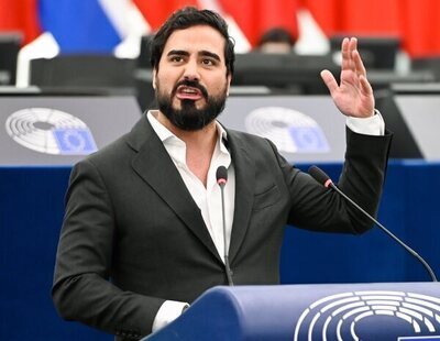 Salen a la luz los audios de Alvise amenazando a su eurodiputado: "¡Voy a destrozarlo!"