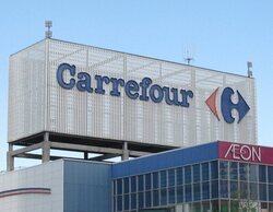 Alerta sanitaria: Carrefour retira estas chaquetas de bebé por riesgo de seguridad