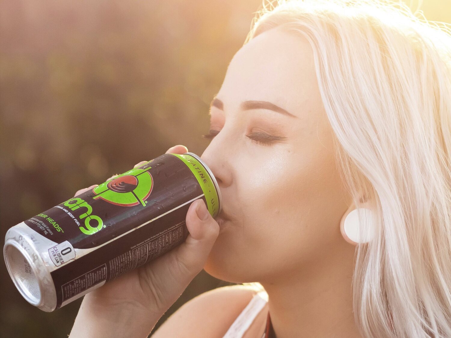 Las bebidas energéticas aceleran el desarrollo de leucemia, según un estudio