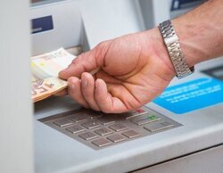 Sin cobrar la pensión durante meses por un error del banco: la declaró muerta