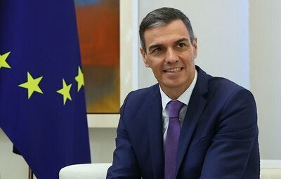 Pedro Sánchez ordena a Cristina Narbona un equipo de transición y expulsa a Ábalos