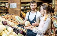 Estafa en supermercados: los dueños de una frutería revelan en qué 'trampa' caemos todos