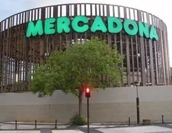 Adiós Mercadona: cambia el horario de sus supermercados y abre en domingo