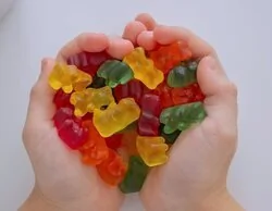 Alerta alimentaria: retiran estas populares gominolas por contener THC