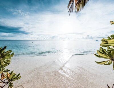 Esta es la playa de España que un medio británico ensalza como la "Bali de Europa"