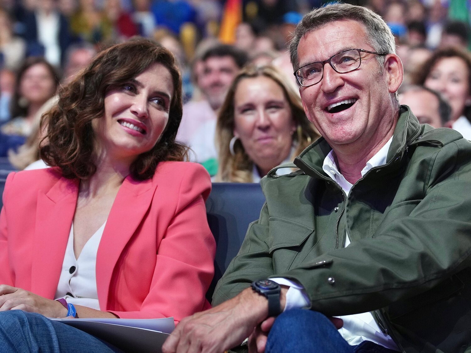 Qué es la 'cláusula Quirón' del nuevo ideario del PP: "A medida de Ayuso"