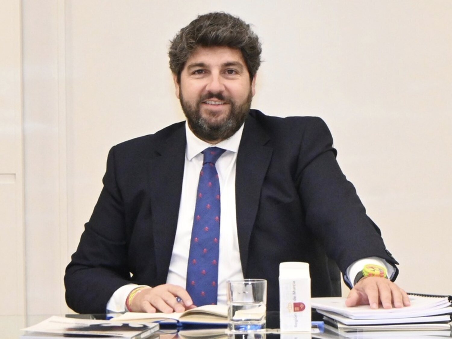 El PSOE de Murcia se ofrece al PP para que rompa con VOX por la "cacería" de Torre Pacheco