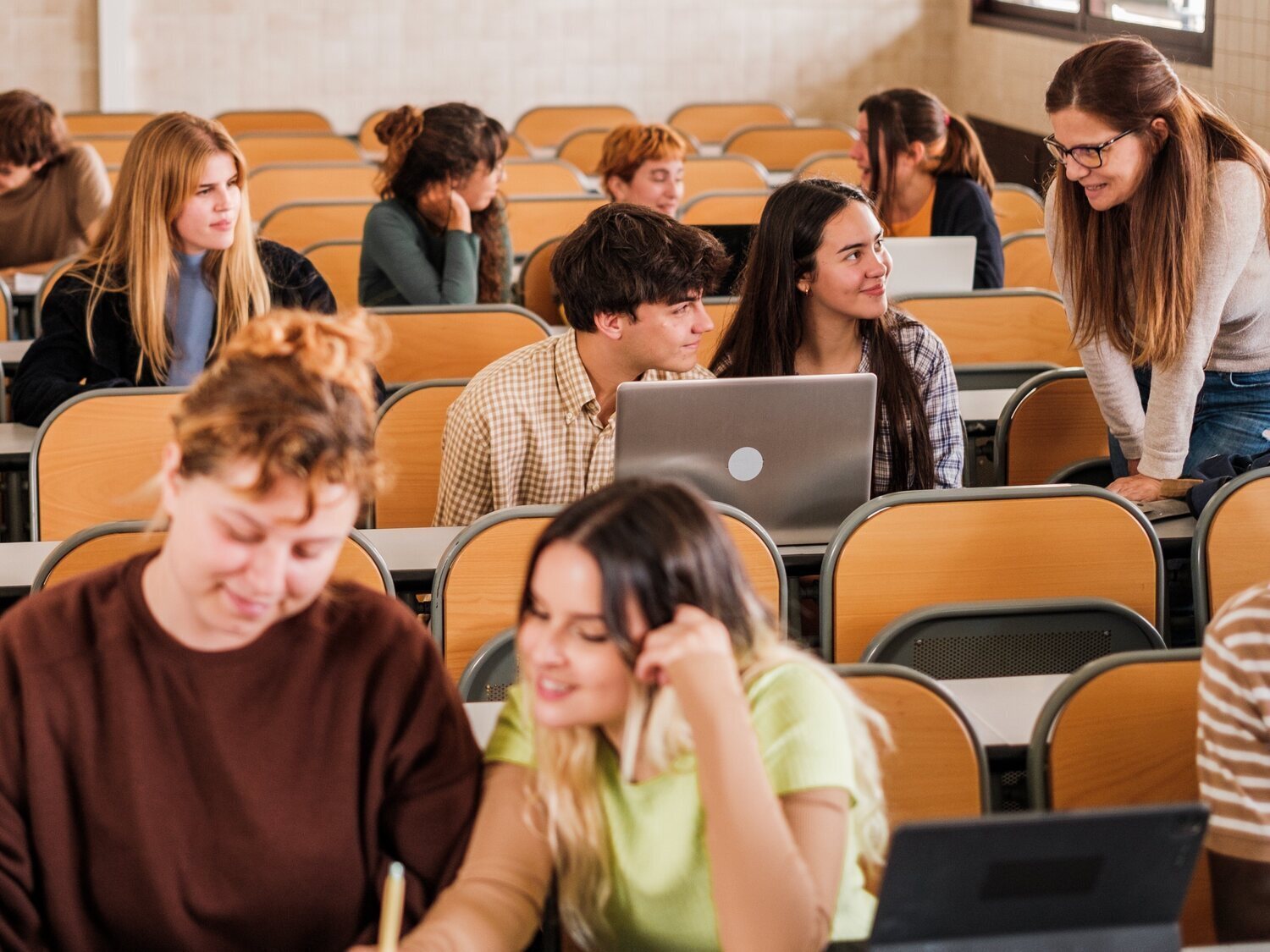 Adiós a las oposiciones: así es la revolución del Gobierno para acceder al empleo público