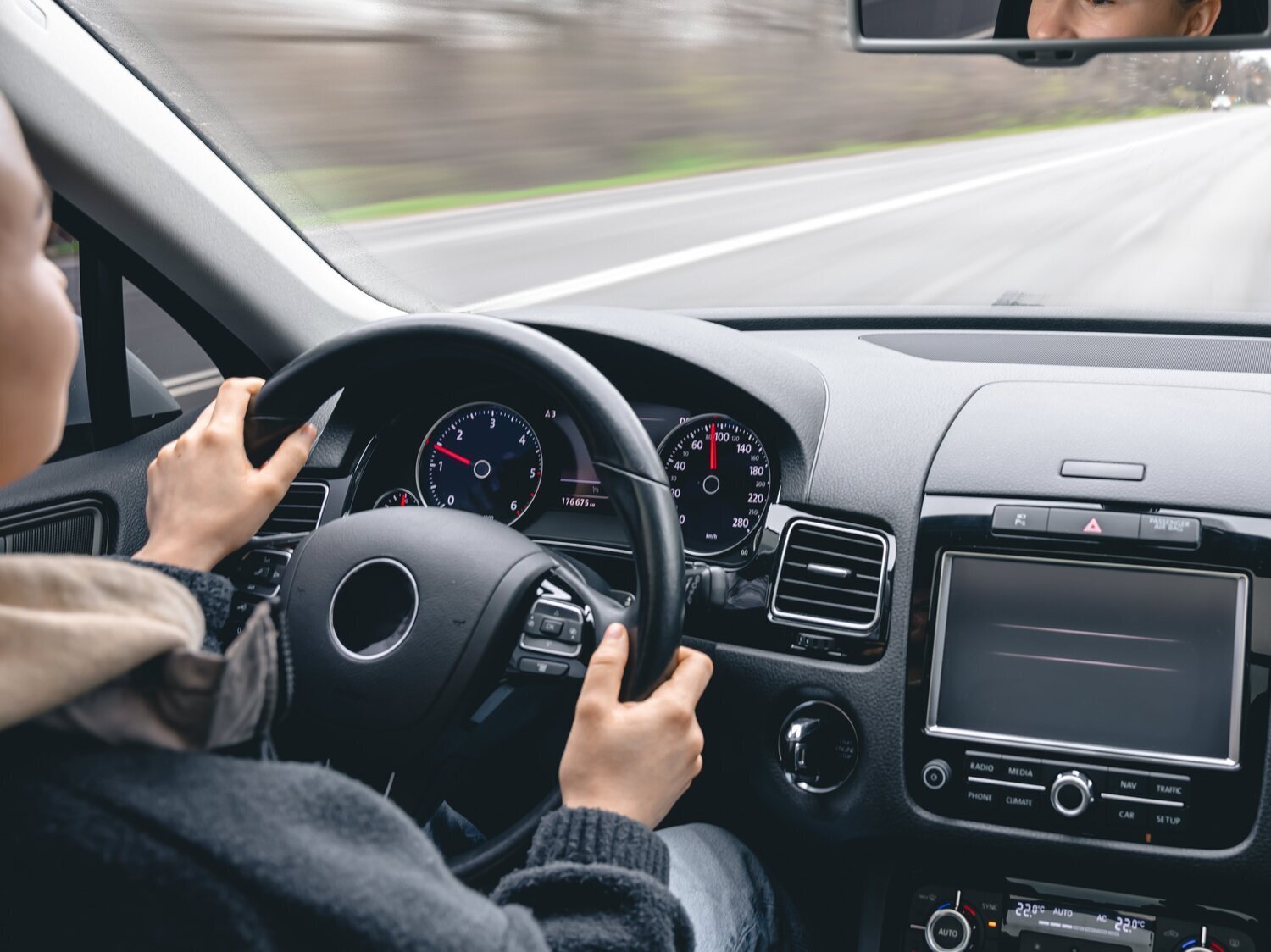 Qué es el 'icing': la práctica por la que la DGT te puede multar con 200 euros