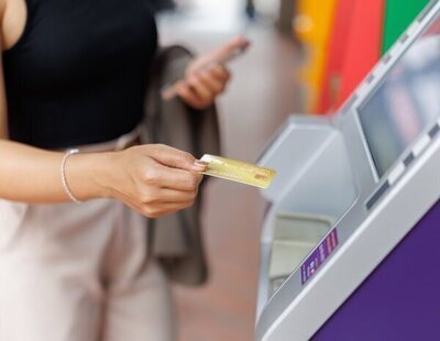 El dinero que debes guardar en tu cuenta para evitar que te roben, según la OCU