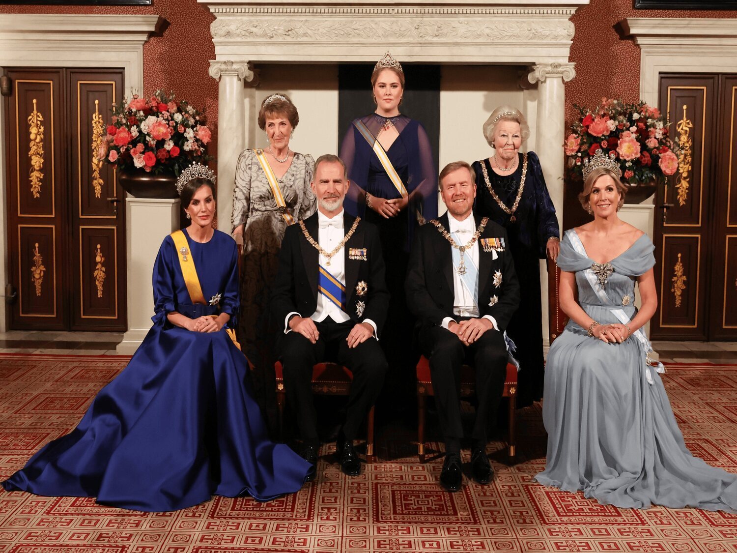 Los reyes de España disfrutan de sus vacaciones en una mansión griega rodeada de polémica