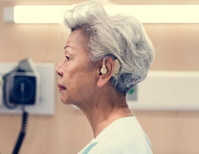 Diagnostican cáncer de próstata a una mujer de 72 años: la explicación médica sorprende