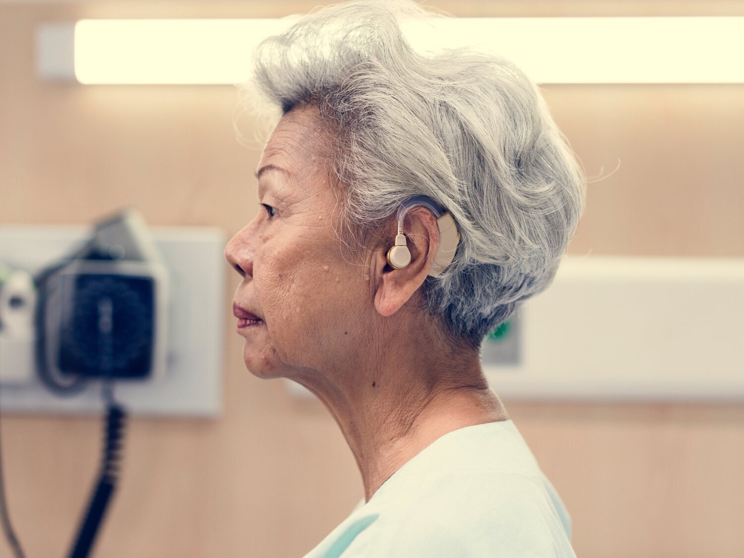 Diagnostican cáncer de próstata a una mujer de 72 años: la explicación médica sorprende
