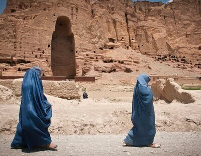 Los talibanes prohíben rescatar a las mujeres tras el brutal terremoto